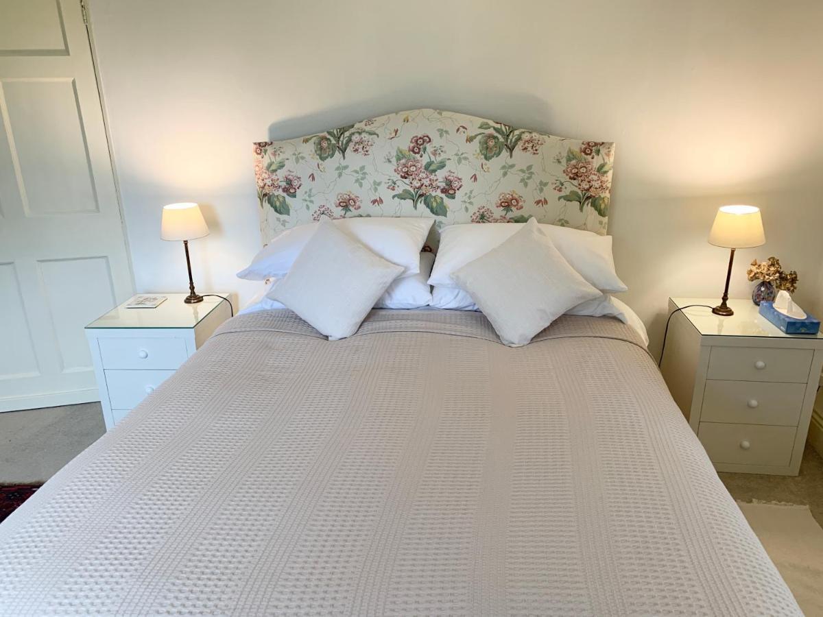Dalton House Bed And Breakfast Buitenkant foto